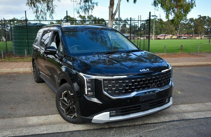 2025 Kia Carnival Sport+