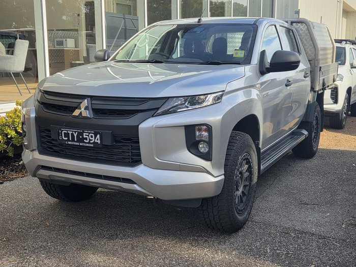 2024 Mitsubishi Triton GLX