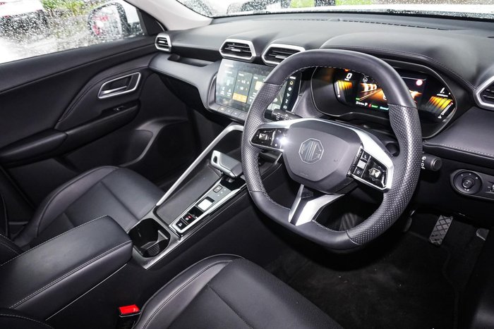 2024 MG ZS Essence Hybrid+