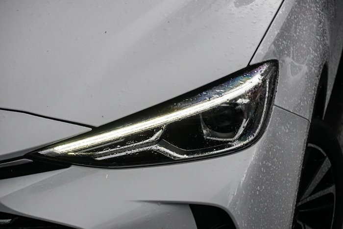 2024 MG ZS Essence Hybrid+