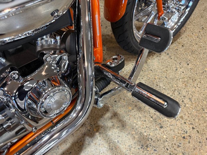 2008 HARLEY-DAVIDSON FXSTSSE S/EAGLE SPRINGER