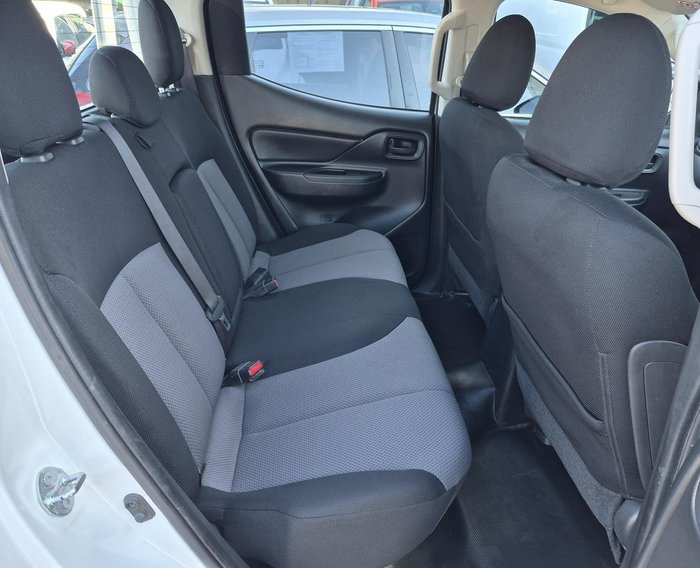 2021 Mitsubishi Triton GLX