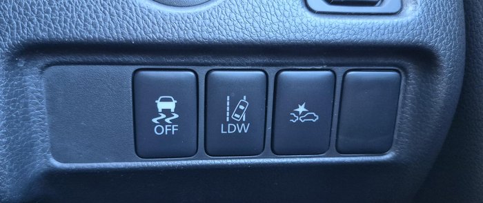 2021 Mitsubishi Triton GLX