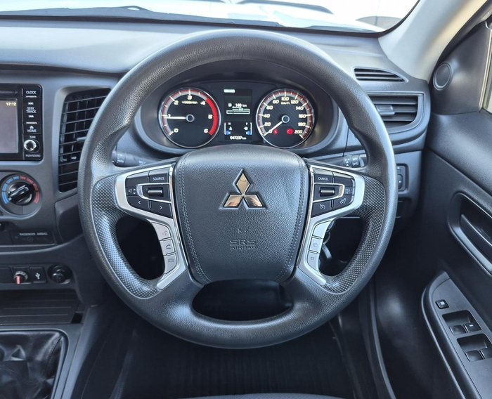 2021 Mitsubishi Triton GLX