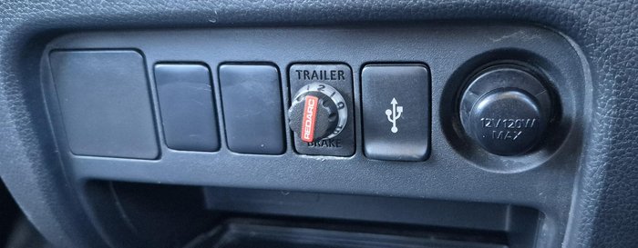 2021 Mitsubishi Triton GLX