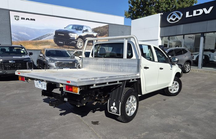 2021 Mitsubishi Triton GLX