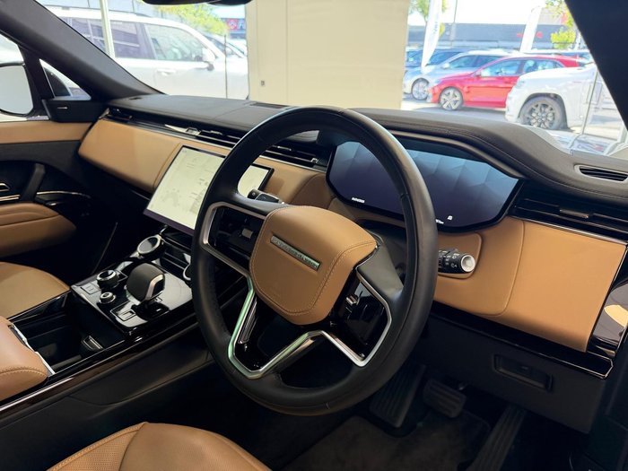 2023 Land Rover Range Rover Sport D250 SE