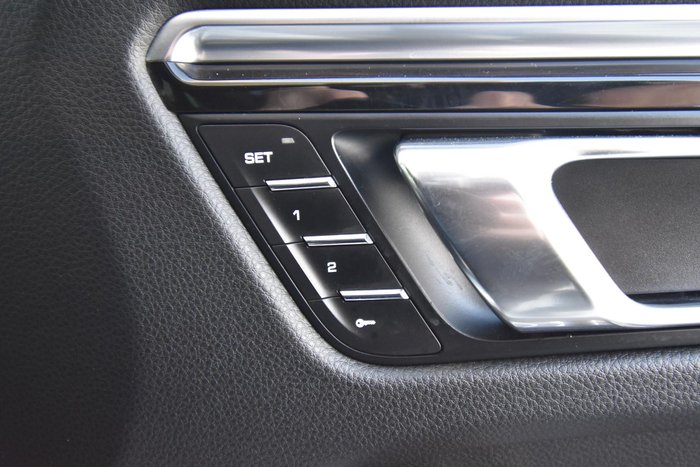 2015 Porsche Macan S Diesel