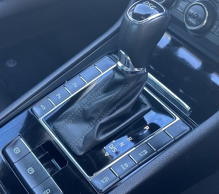 2016 SKODA Superb 140TDI