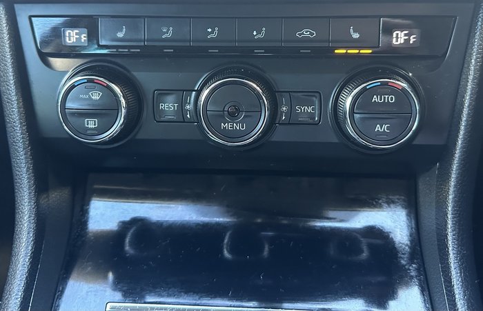 2016 SKODA Superb 140TDI