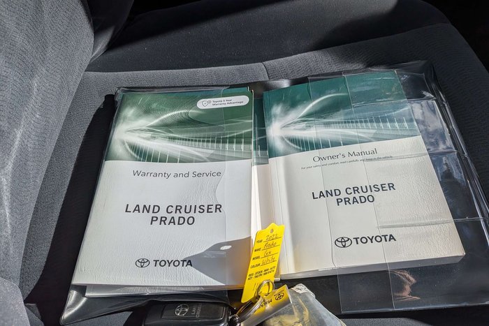 2022 Toyota Landcruiser Prado GX