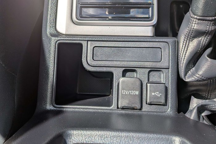 2022 Toyota Landcruiser Prado GX