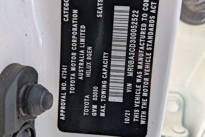 2021 Toyota Hilux SR5