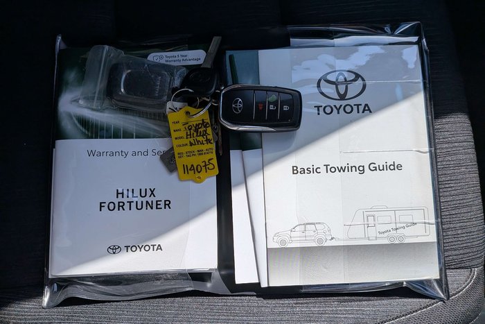 2021 Toyota Hilux SR5