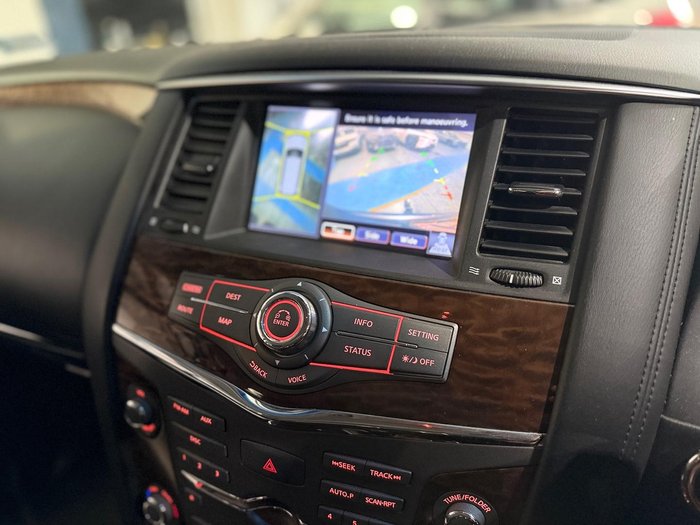 2017 Nissan Patrol Ti