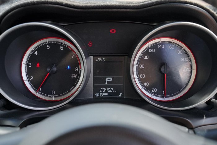 2018 Suzuki Swift GL Navigator AZ Pure White