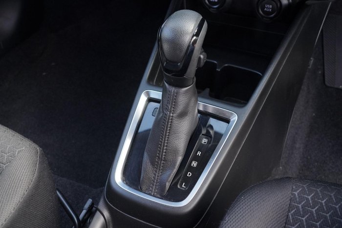 2018 Suzuki Swift GL Navigator