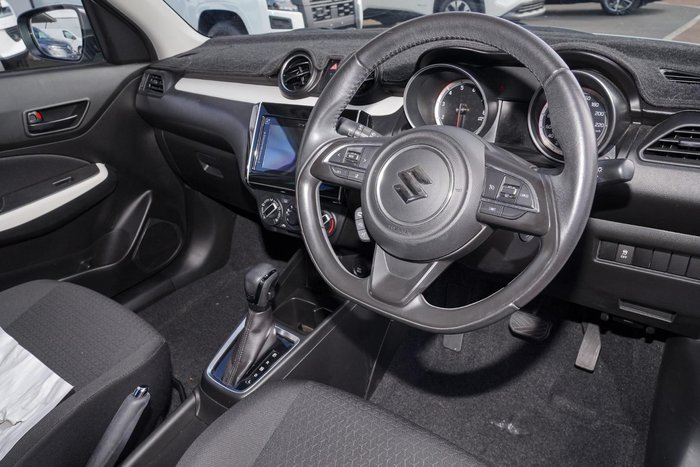 2018 Suzuki Swift GL Navigator