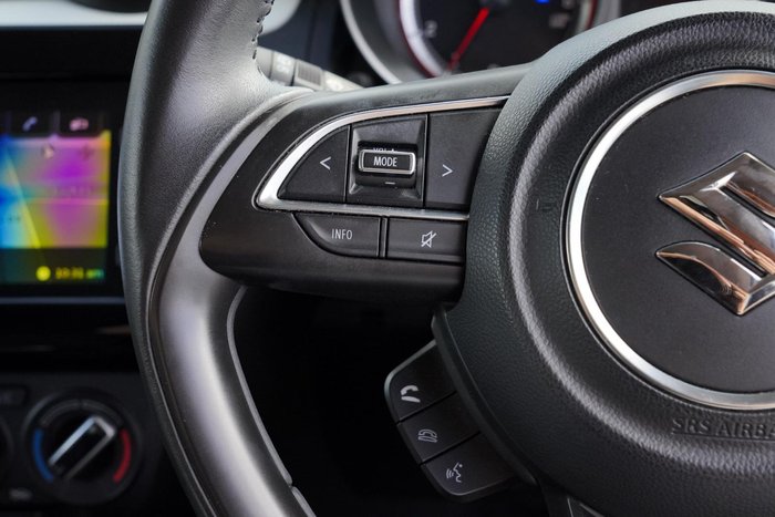 2018 Suzuki Swift GL Navigator AZ Pure White