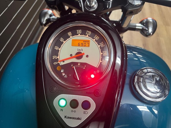 2022 Kawasaki VULCAN 900 (VN900) CLASSIC Blue