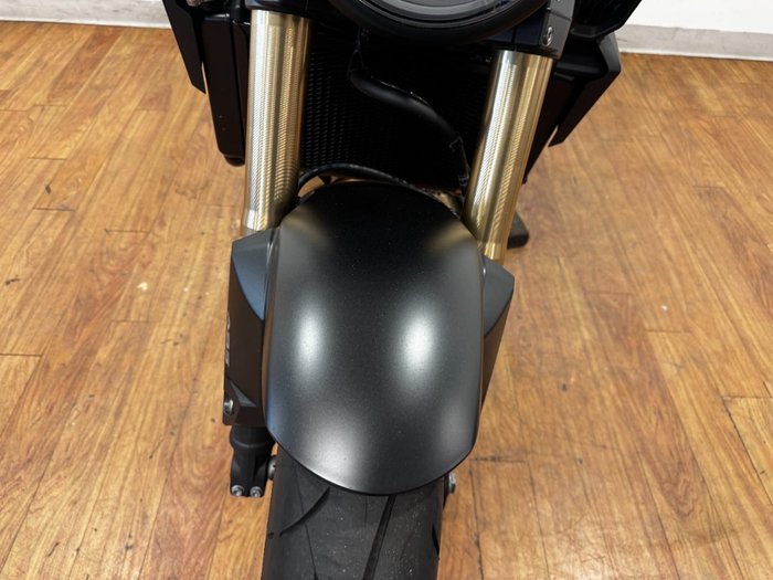 2025 Honda CB650RAC Black