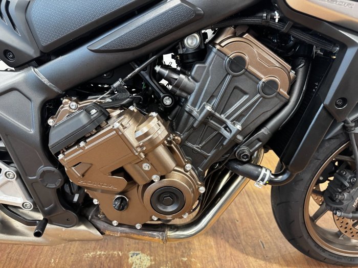 2025 Honda CB650RAC Black