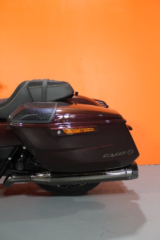 2024 HARLEY-DAVIDSON FLHXSE CVO STREET GLIDE (121)