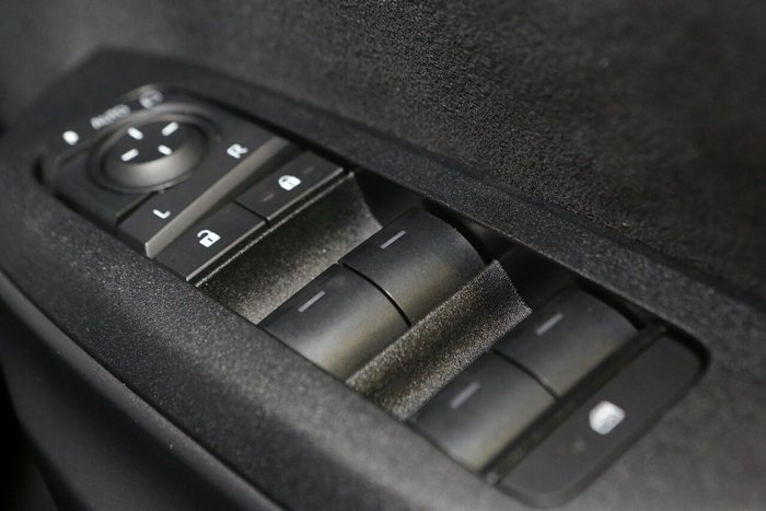 2024 Toyota Yaris Ascent Sport