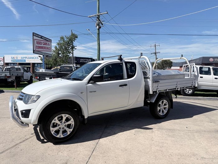 2015 Mitsubishi Triton GLX MN MY15 4X4 Dual Range White