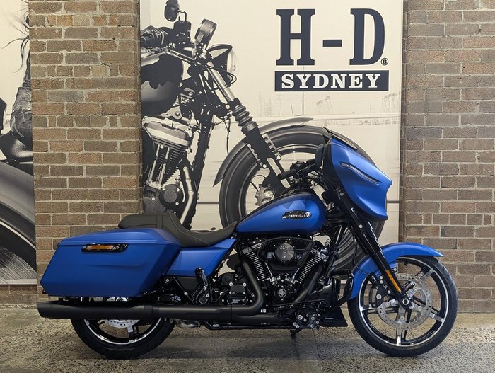2026 Harley-Davidson Street Glide 117 (FLHX) Touring Blue