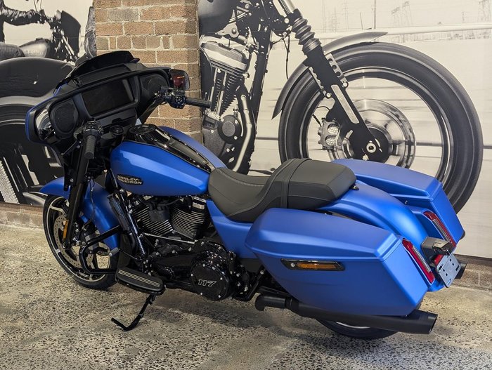 2026 Harley-Davidson Street Glide 117 (FLHX) Touring Blue
