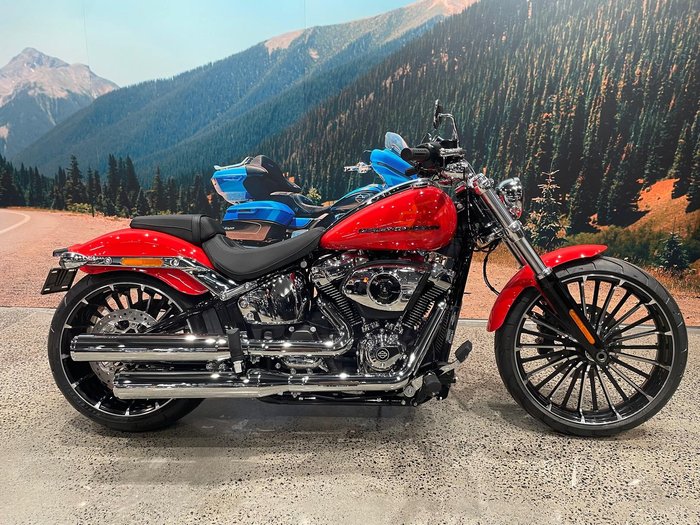 Harley-Davidson Breakout 117 (FXBR) Softail
