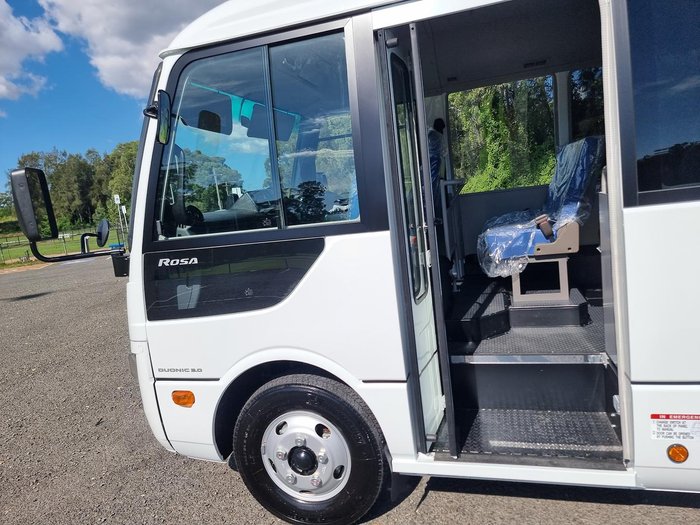 2026 Fuso Rosa 25 Seats White