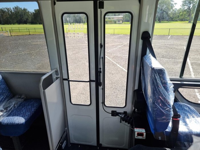 2026 Fuso Rosa 25 Seats White