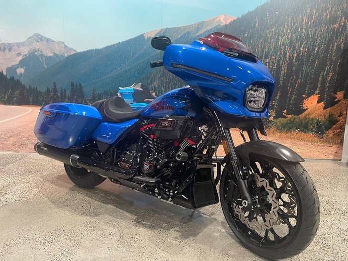 Harley-Davidson CVO Street Glide ST 121 (FLHXSTSE) Touring