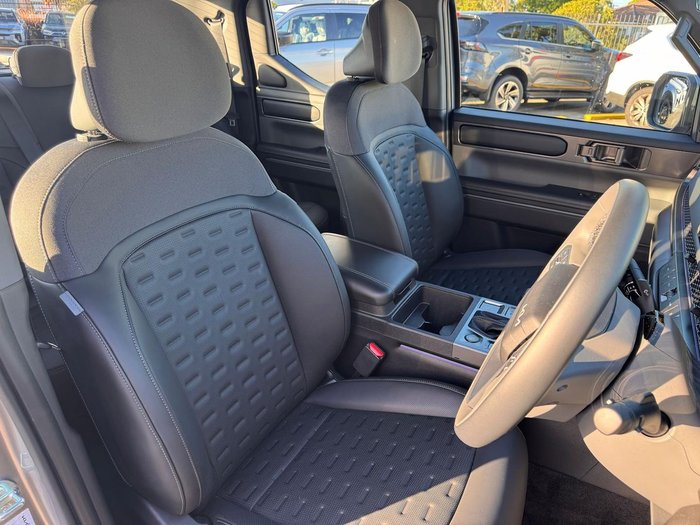 2025 Kia Tasman SX+