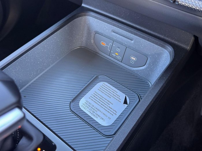 2025 Kia Tasman SX+