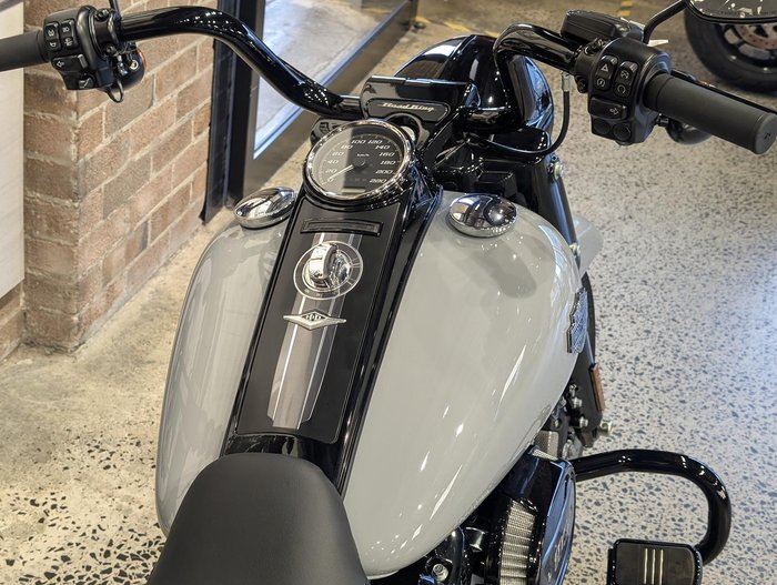 2025 Harley-Davidson Road King Special 114 (FLHRXS) Touring