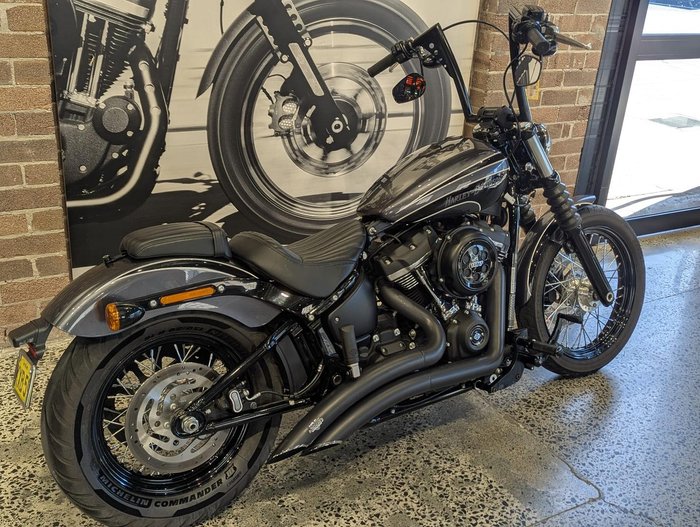 2018 Harley-Davidson Street Bob 107 (FXBB) Softail Grey