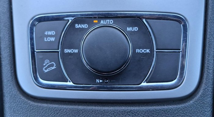 2021 Jeep Grand Cherokee Night Eagle