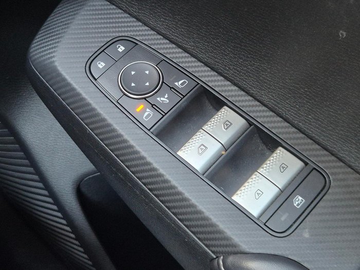 2022 Mitsubishi Outlander LS