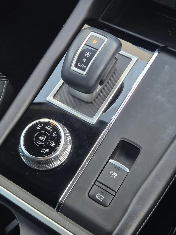 2022 Mitsubishi Outlander LS