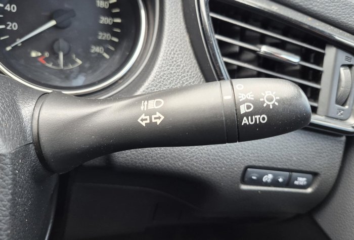 2020 Nissan X-TRAIL ST