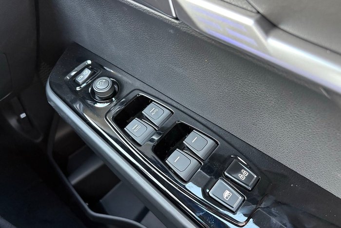 2026 KGM Musso EV AWD