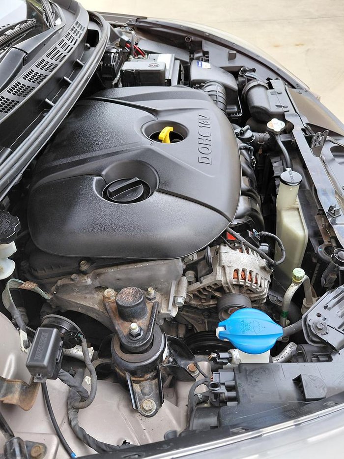 2014 Hyundai Elantra Premium MD3 Satin Amber