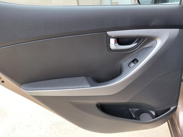 2014 Hyundai Elantra Premium MD3 Satin Amber