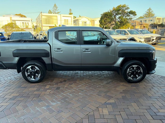 2025 Kia Tasman SX+