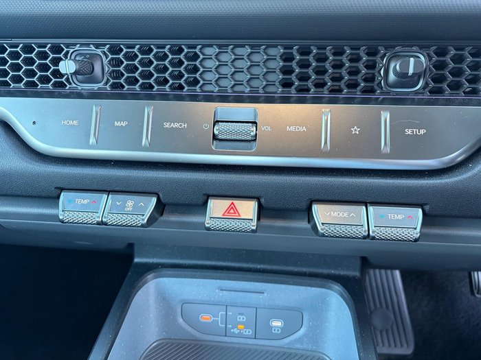 2025 Kia Tasman SX+