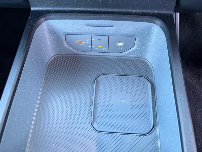 2025 Kia Tasman SX+