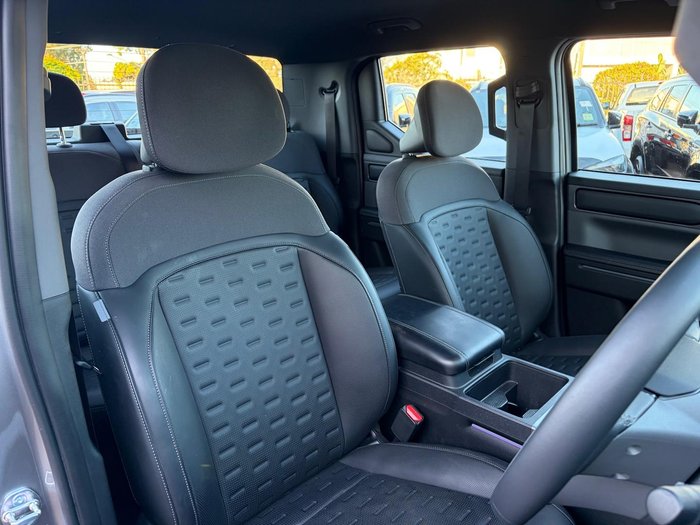 2025 Kia Tasman SX+